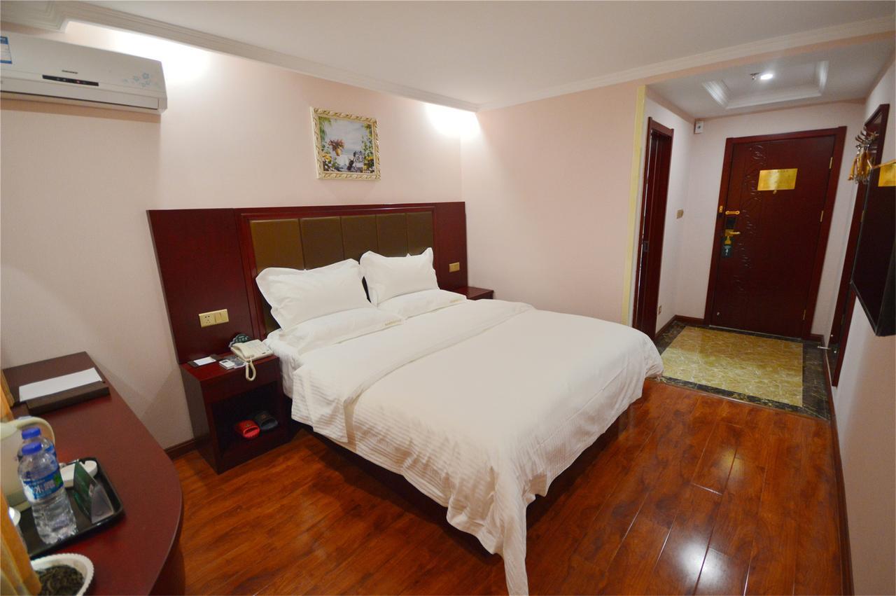 Greentree Inn Shanghai Wild Zoo Dachuan Freeway Express Hotel エクステリア 写真